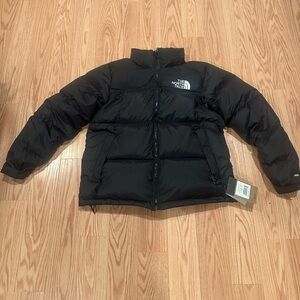 The North Face Nuptse Puffer Jacket Men’s Size Medium